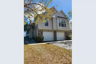 2753 S Cedar Glen Drive, Arlington Heights, IL 60005 - Photo 1