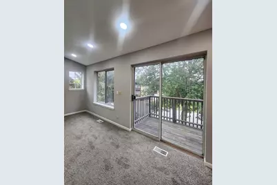 2753 S Cedar Glen Drive, Arlington Heights, IL 60005 - Photo 11