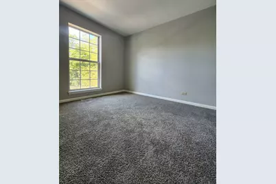 2753 S Cedar Glen Drive, Arlington Heights, IL 60005 - Photo 13
