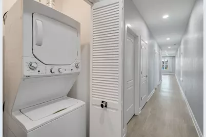 6418 S Champlain Avenue, Chicago, IL 60637 - Photo 11