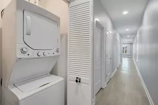 6418 S Champlain Ave, Chicago, IL 60637 - Photo 11