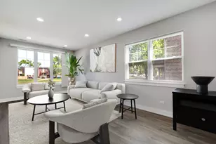 6418 S Champlain Ave, Chicago, IL 60637 - Photo 3