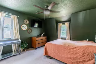 128 N Mercer St, Princeton, IL 61356 - Photo 21
