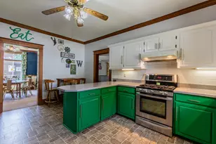128 N Mercer St, Princeton, IL 61356 - Photo 11