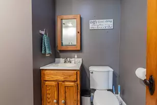 128 N Mercer St, Princeton, IL 61356 - Photo 17