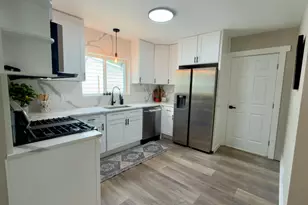 9759 Rutherford Ave, Oak Lawn, IL 60453 - Photo 11