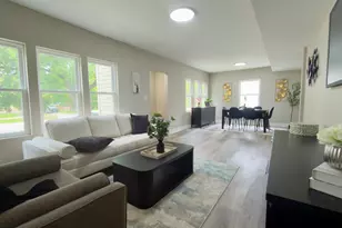 9759 Rutherford Ave, Oak Lawn, IL 60453 - Photo 5