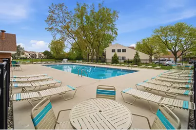 981 Pine Tree Circle S #981, Buffalo Grove, IL 60089 - Photo 17