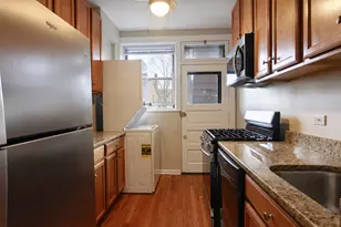 219 Chicago Ave, Oak Park, IL 60302 - Photo 7