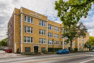 219 Chicago Ave, Oak Park, IL 60302 - Photo 1