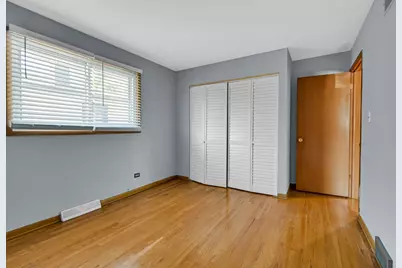 14544 Woodlawn Avenue, Dolton, IL 60419 - Photo 11