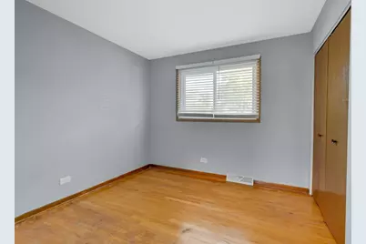 14544 Woodlawn Avenue, Dolton, IL 60419 - Photo 13