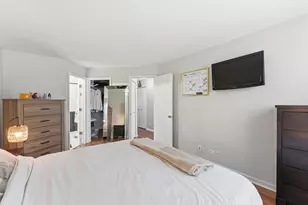 260 W Lynn Dr, Palatine, IL 60067 - Photo 7