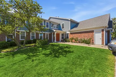260 W Lynn Drive #7-3B, Palatine, IL 60067 - Photo 1