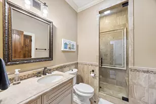 561 Walker Rd, Hinsdale, IL 60521 - Photo 25