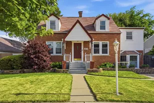 5910 W 88th St, Oak Lawn, IL 60453 - Photo 1