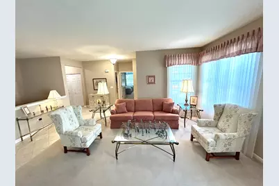 21224 Montclare Lake Drive, Crest Hill, IL 60403 - Photo 5
