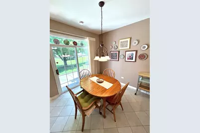 21224 Montclare Lake Drive, Crest Hill, IL 60403 - Photo 19