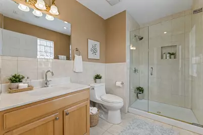 5533 Lincoln Avenue, Morton Grove, IL 60053 - Photo 17