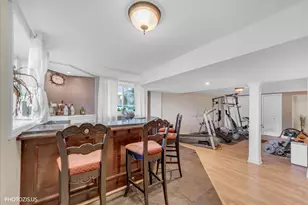 80 Chestnut Ct, Elgin, IL 60120 - Photo 33