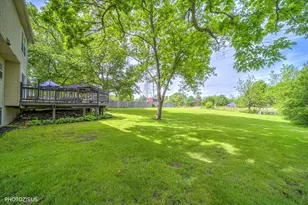 80 Chestnut Ct, Elgin, IL 60120 - Photo 41