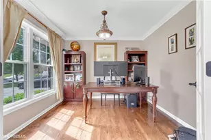 80 Chestnut Ct, Elgin, IL 60120 - Photo 3