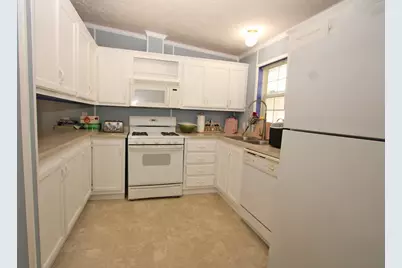 406 Spruce Drive, Belvidere, IL 61008 - Photo 15