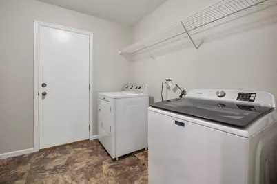 1640 Edinburgh Court, Aurora, IL 60504 - Photo 23