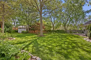 1640 Edinburgh Ct, Aurora, IL 60504 - Photo 31