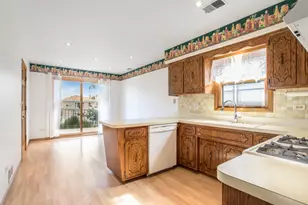 6120 W Eastwood Ave, Chicago, IL 60630 - Photo 5