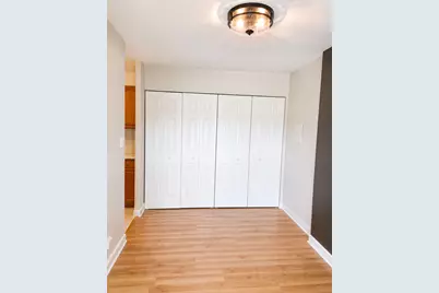 33 N Main Street #10J, Lombard, IL 60148 - Photo 5