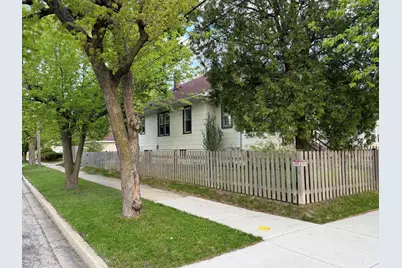 825 N Butrick Street, Waukegan, IL 60085 - Photo 3