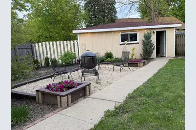 825 N Butrick Street, Waukegan, IL 60085 - Photo 7