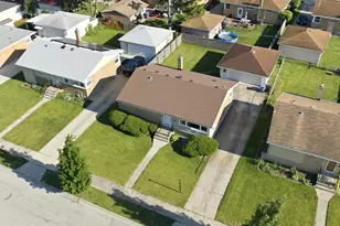 4900 W Hawthorne Ave, Hillside, IL 60162 - Photo 5