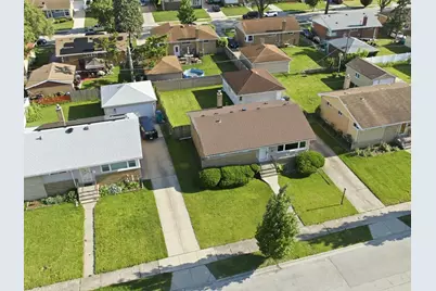 4900 W Hawthorne Avenue, Hillside, IL 60162 - Photo 3