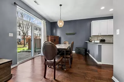 304 Grand Ridge Road #304, Saint Charles, IL 60175 - Photo 5