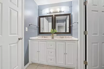 304 Grand Ridge Road #304, Saint Charles, IL 60175 - Photo 15