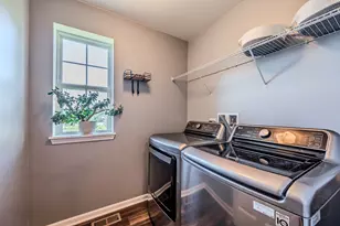 2515 Huntleigh Ln, Woodridge, IL 60517 - Photo 23
