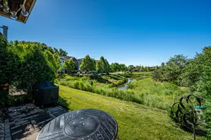 2515 Huntleigh Ln, Woodridge, IL 60517 - Photo 5