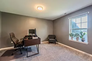 2515 Huntleigh Ln, Woodridge, IL 60517 - Photo 27