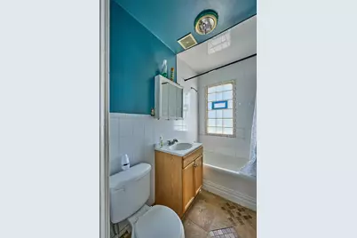 1402 N 15th Avenue, Melrose Park, IL 60160 - Photo 23