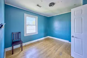 1402 N 15th Ave, Melrose Park, IL 60160 - Photo 21