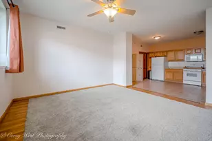 575 N Strack St, Cortland, IL 60112 - Photo 7