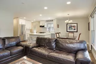 716 Laramie Ave, Wilmette, IL 60091 - Photo 5