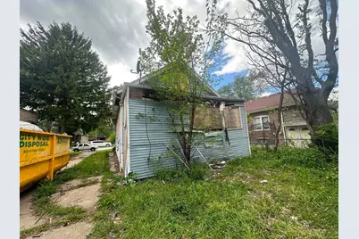 11941 S La Salle Street, Chicago, IL 60628 - Photo 17