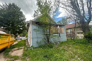 11941 S La Salle St, Chicago, IL 60628 - Photo 17