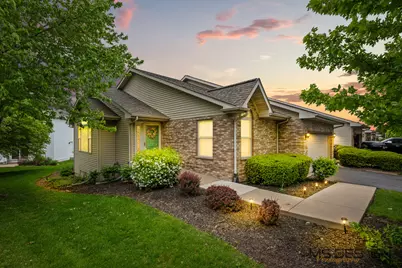 915 Foxpointe Drive, Sycamore, IL 60178 - Photo 1