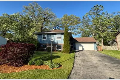 203 Cedarwood Lane, Antioch, IL 60002 - Photo 1