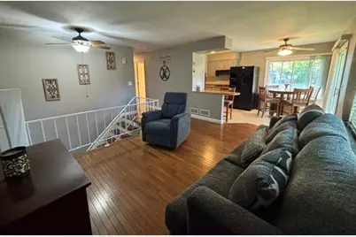 203 Cedarwood Lane, Antioch, IL 60002 - Photo 13