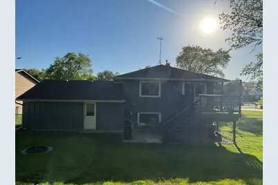 203 Cedarwood Lane, Antioch, IL 60002 - Photo 5